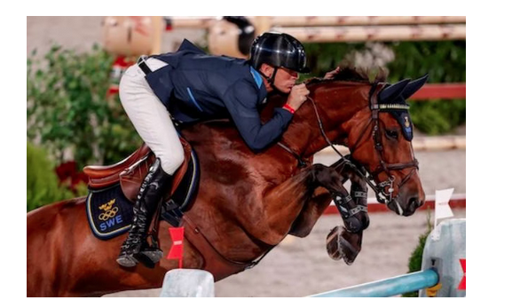 Winning a showjumping gold medal barefoot